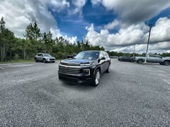 2025 Chevrolet Traverse LT SUV