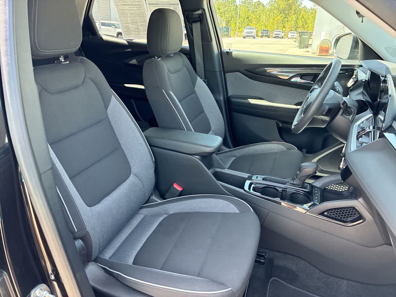 2025 Chevrolet Trailblazer LT - Photo 25