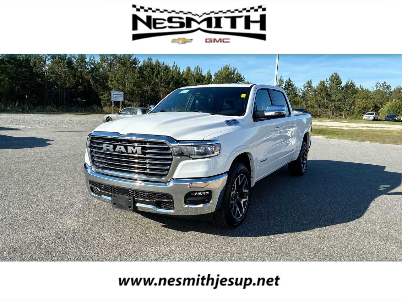 2025 RAM 1500 Laramie 4x4 Crew Cab 5'7's photo