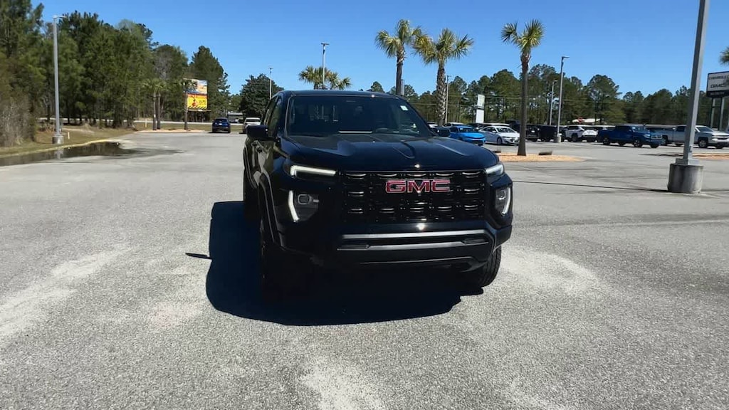 New 2025 GMC Canyon Elevation Truck