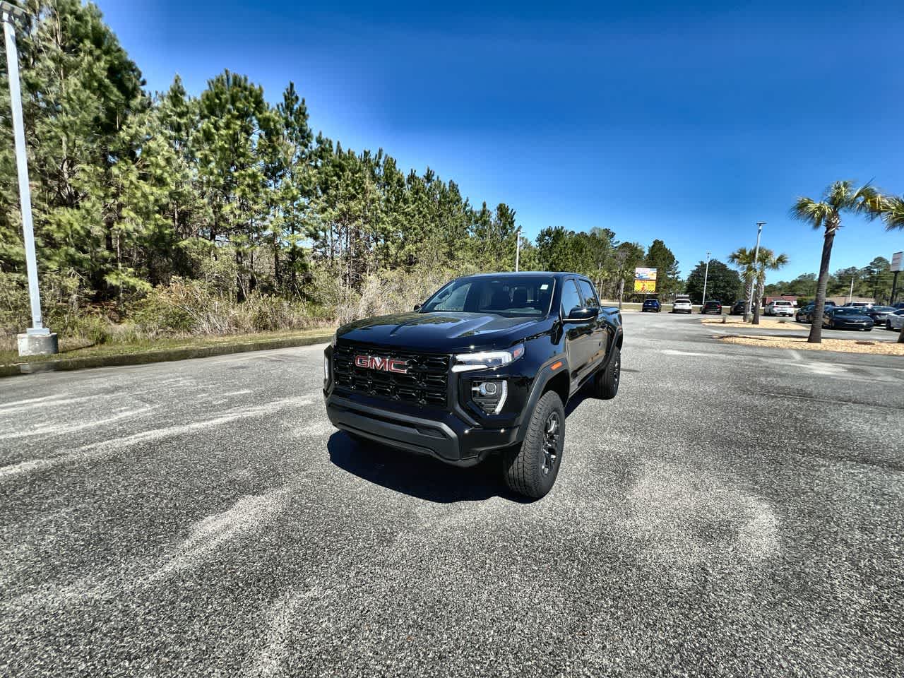 2025 GMC Canyon Elevation's photo