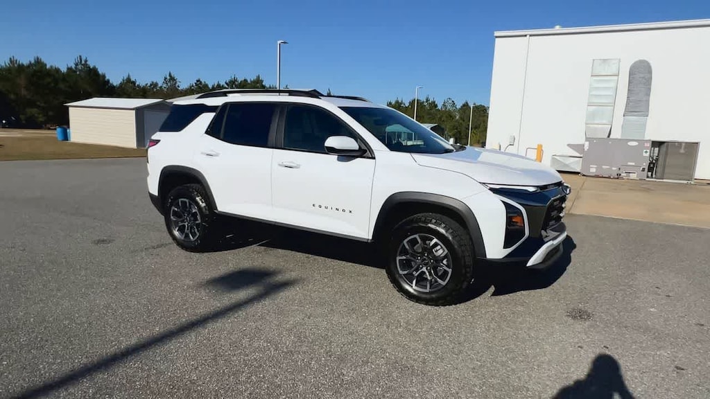 New 2026 Chevrolet Equinox Activ SUV