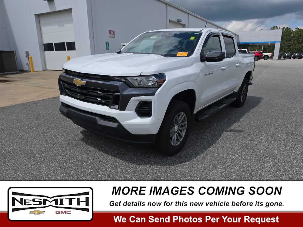 2025 Chevrolet Colorado 2WD LT Crew Cab Short Box's photo