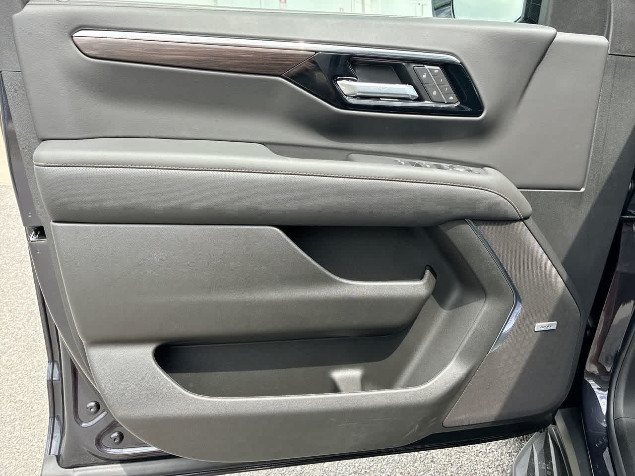 2026 Chevrolet Tahoe Premier - Photo 23