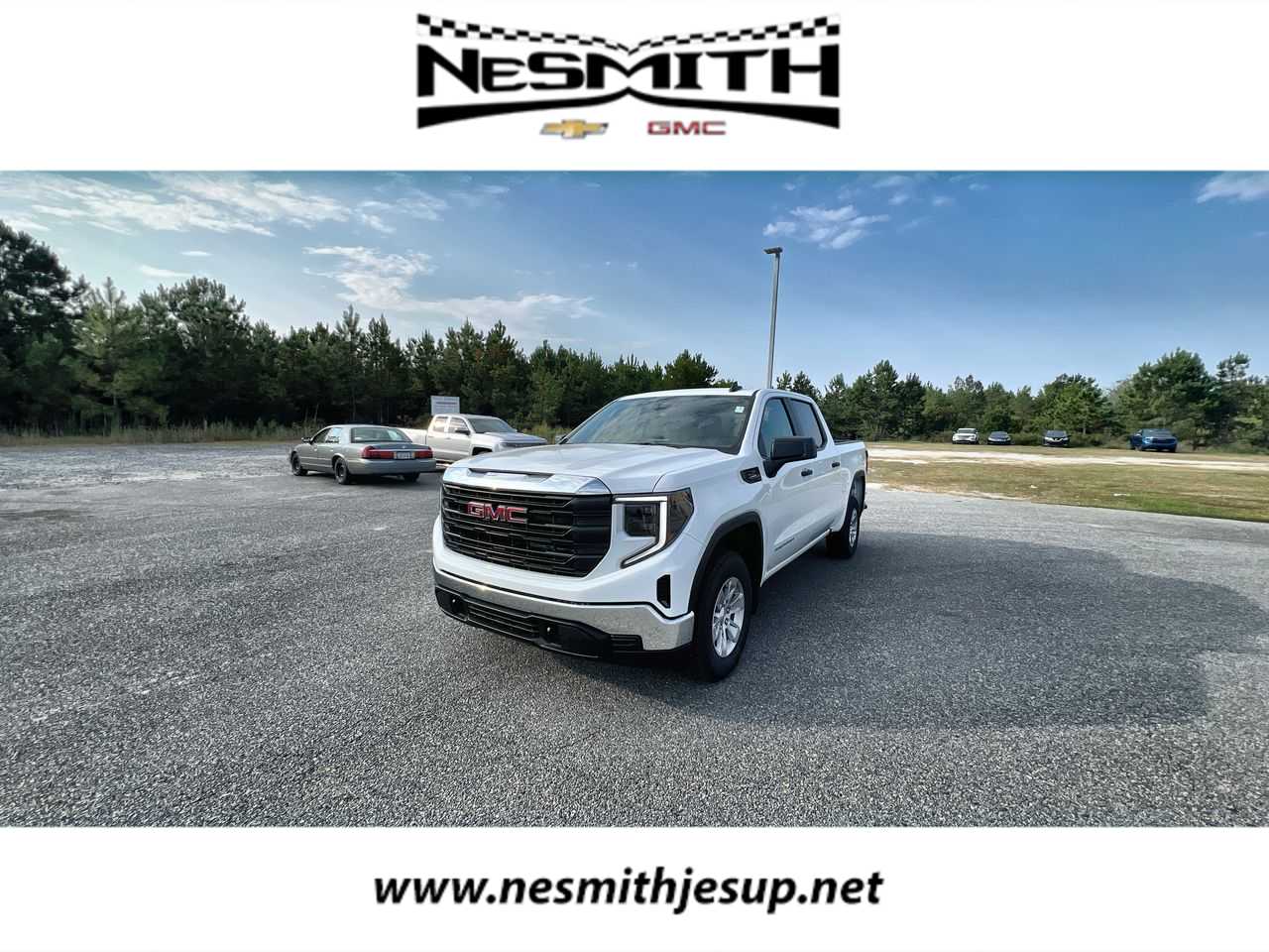 2026 GMC Sierra 1500 Pro's photo