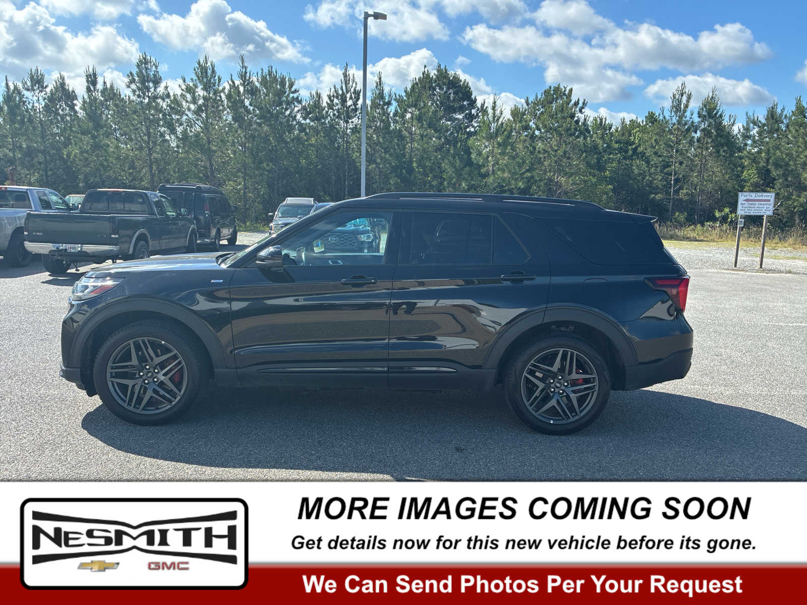 2025 Ford Explorer ST-LINE 4WD (PL535)'s photo