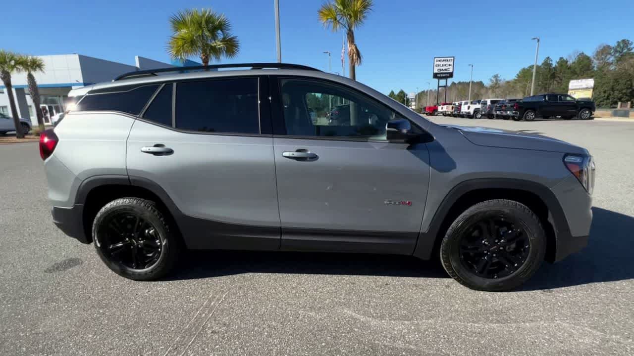 2023 Gmc Terrain AT4 photo 2