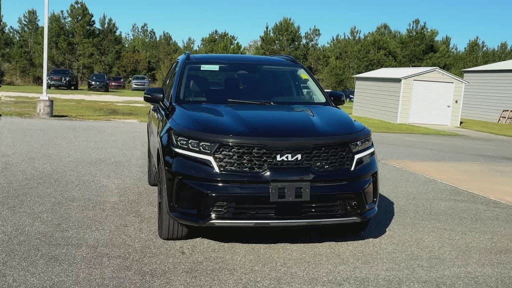 Used 2023 Kia Sorento SX