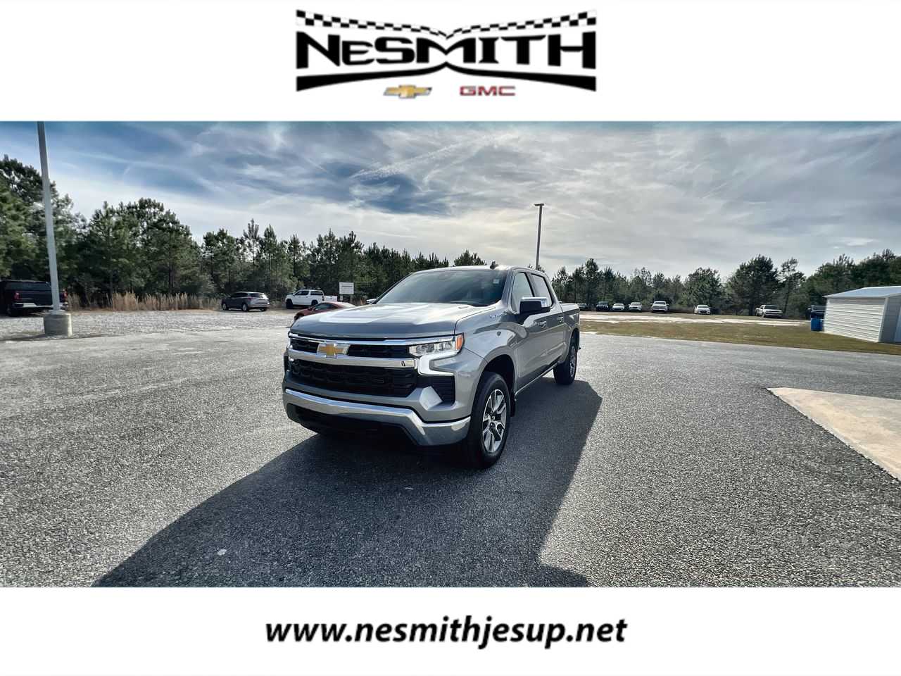 2026 Chevrolet Silverado LT's photo