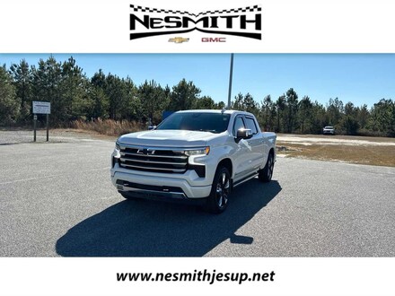 2023 Chevrolet Silverado 1500 High Country Truck