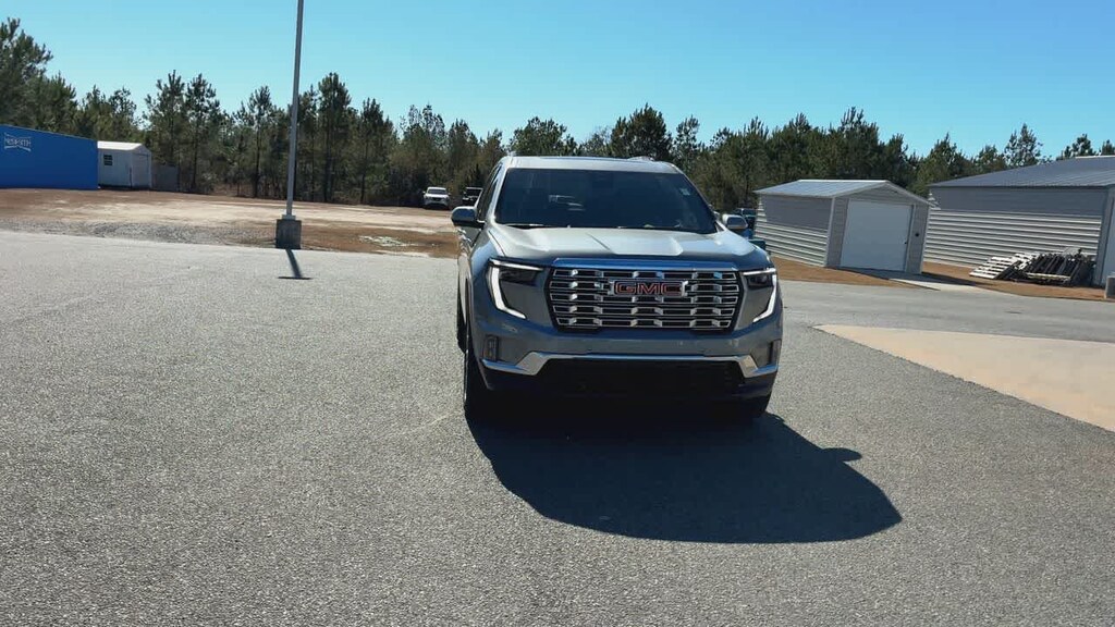 New 2026 GMC Acadia Denali SUV