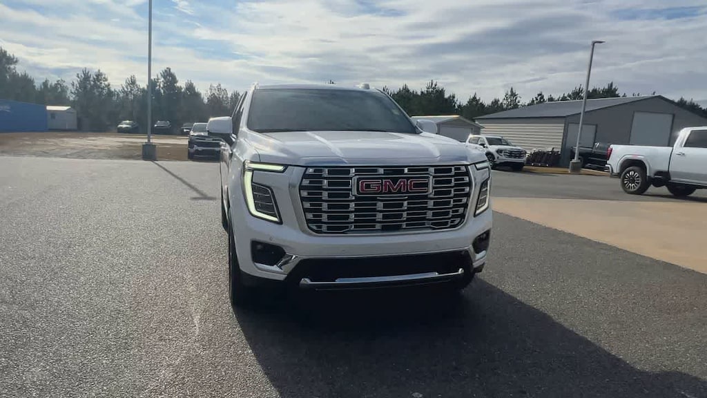 Used 2025 GMC Yukon Denali SUV