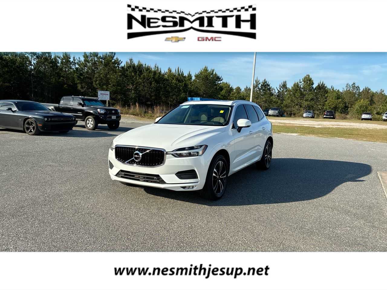 2021 Volvo XC60 T5 Momentum AWD's photo