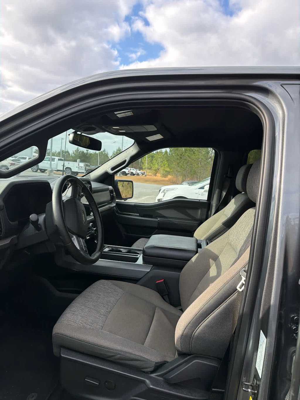 Used 2024 Ford F-150 XLT