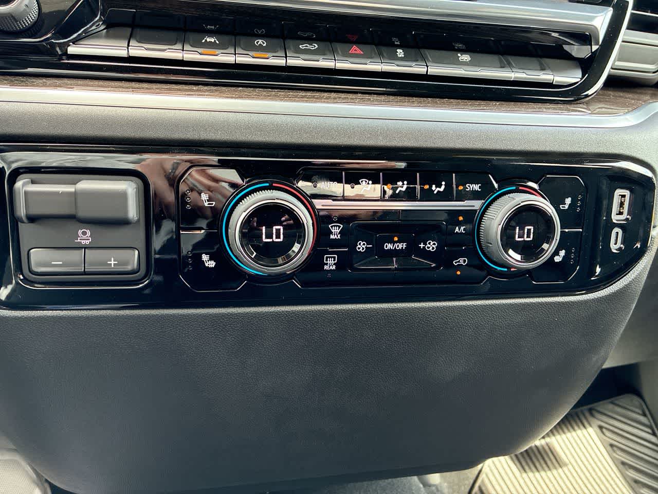 2026 Chevrolet Silverado 1500 LT - Photo 18