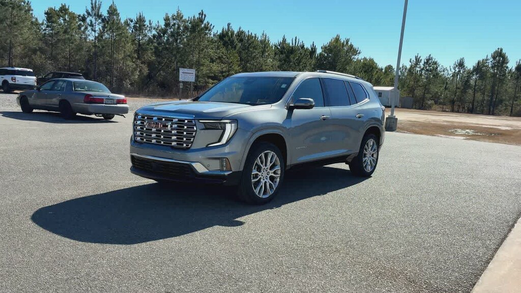 New 2026 GMC Acadia Denali SUV