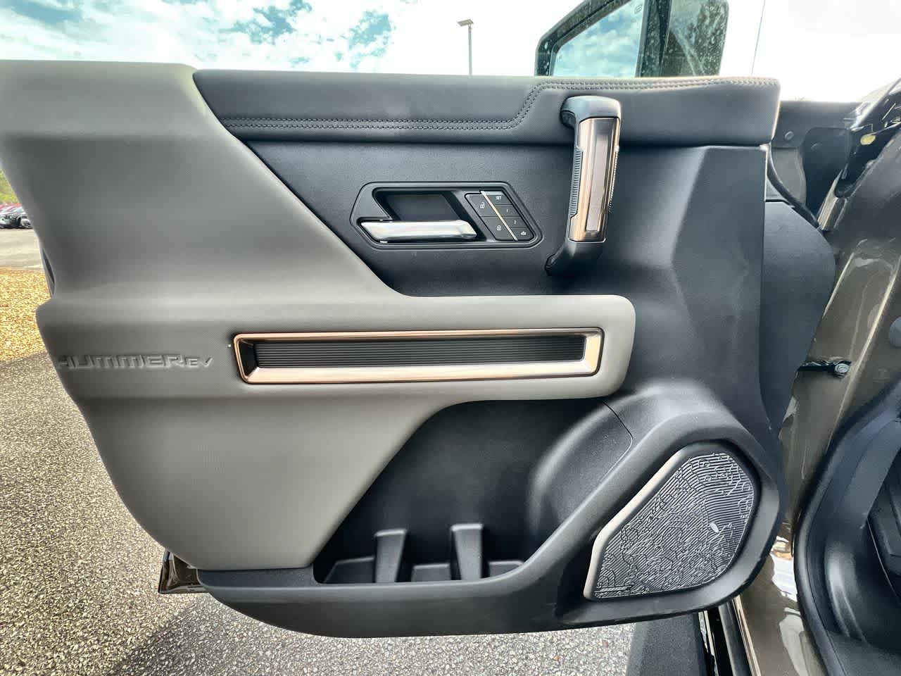 2025 GMC HUMMER EV 3X - Photo 22