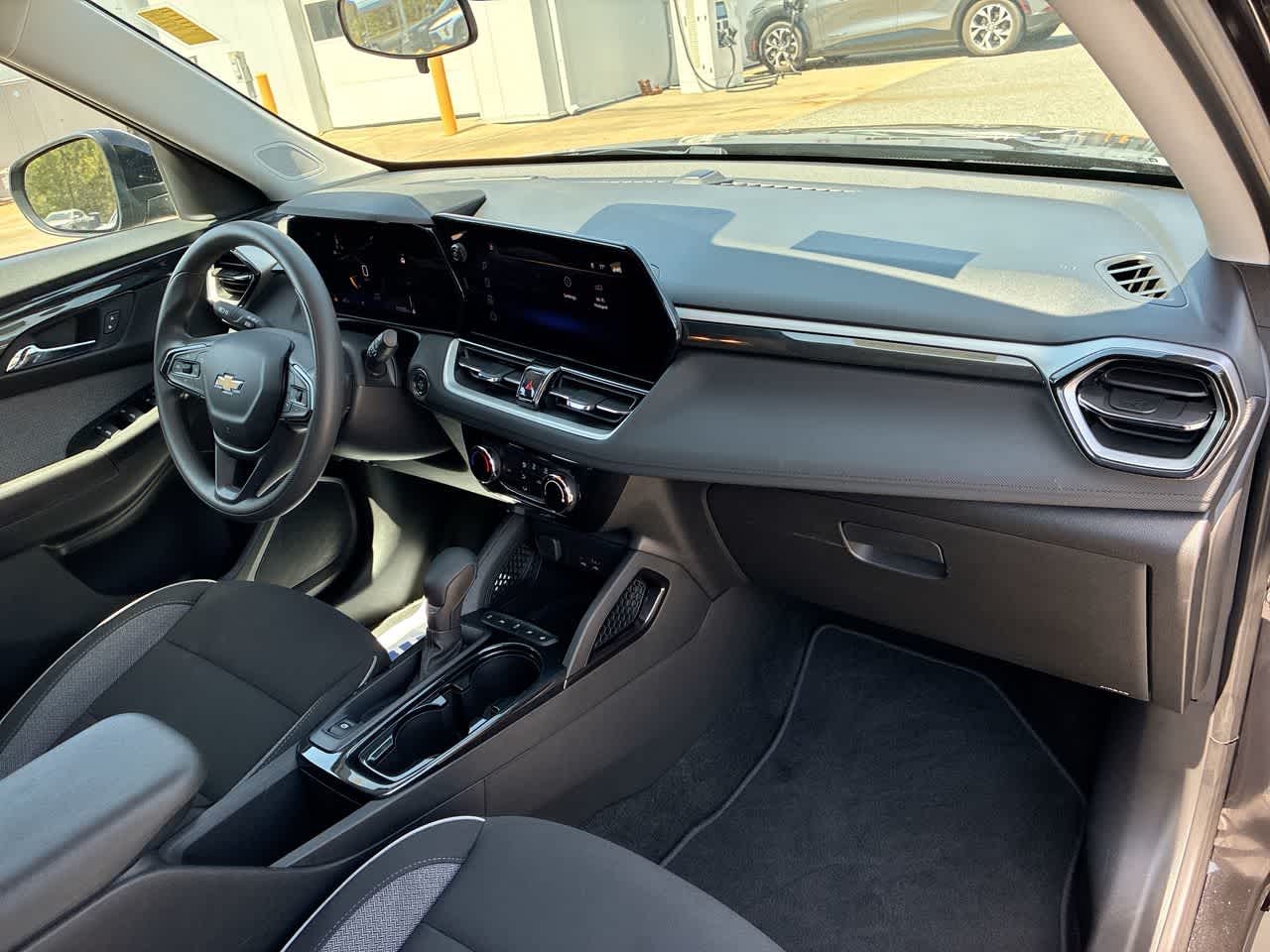 2025 Chevrolet Trailblazer LT - Photo 26