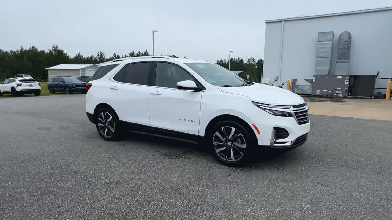 2024 Chevrolet Equinox Premier photo 2