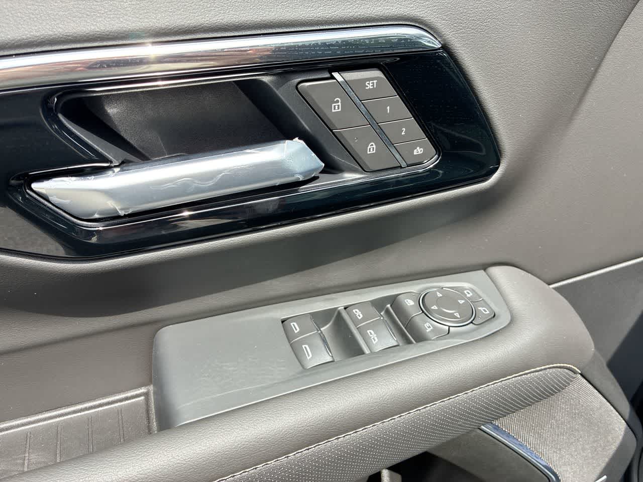 2026 Chevrolet Tahoe Premier - Photo 24