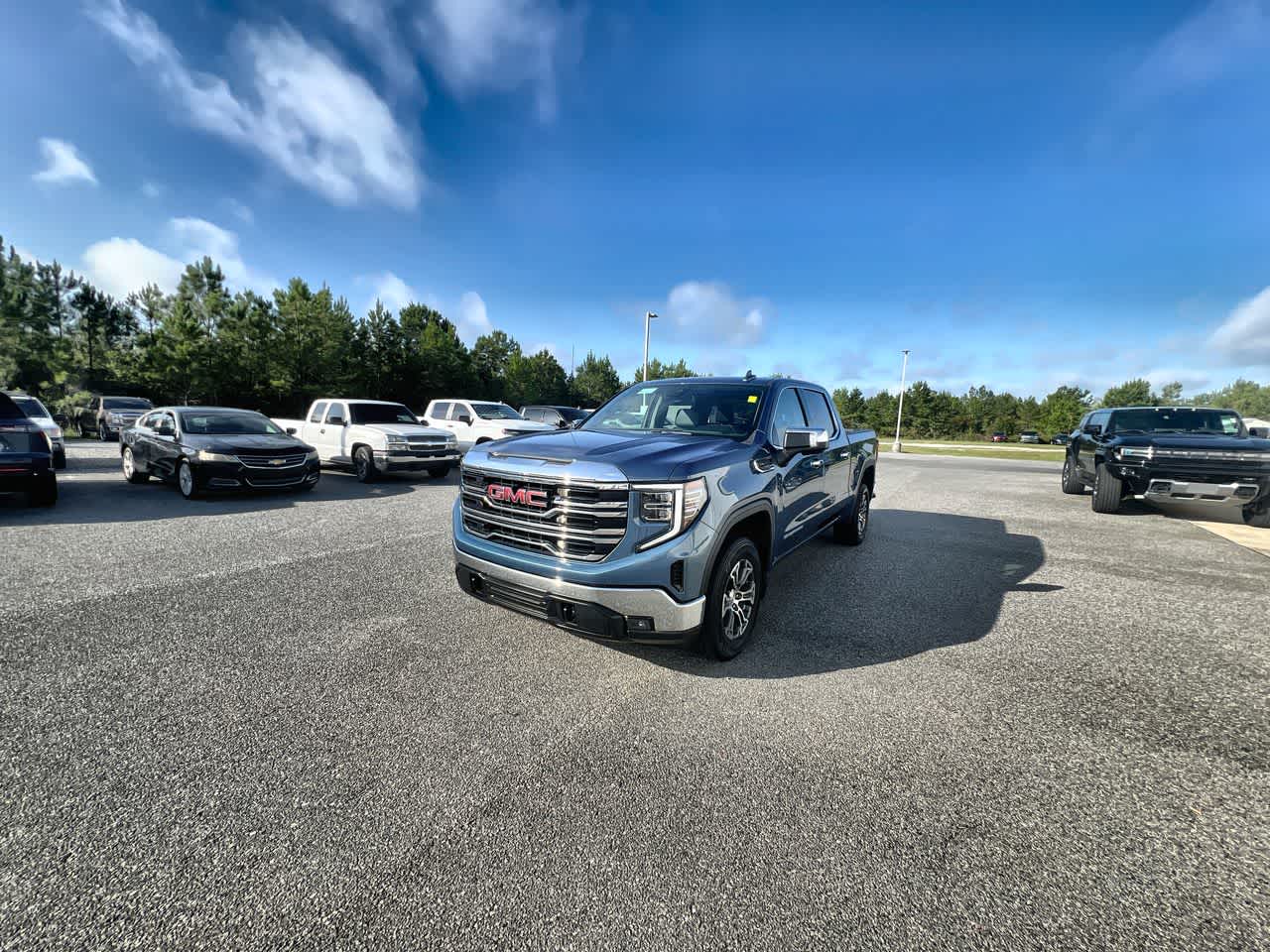 2024 GMC Sierra 1500 SLT
