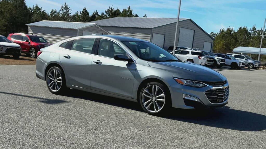 Used 2024 Chevrolet Malibu 2LT Car