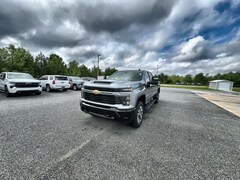 2025 Chevrolet Silverado 2500 HD Custom Truck