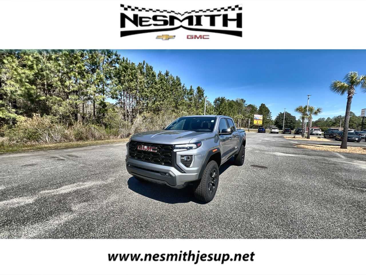 2025 GMC Canyon Elevation's photo