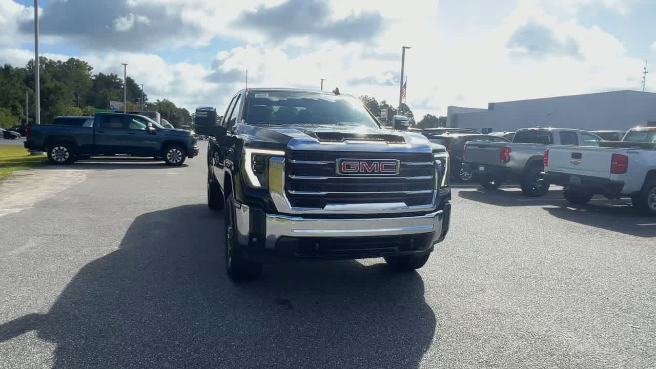 2025 Gmc Sierra 2500 SLT photo 2