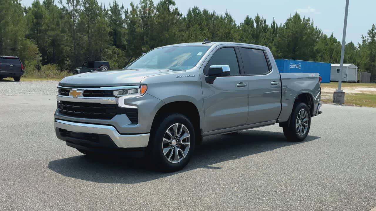 2026 Chevrolet Silverado 1500 LT - Photo 4