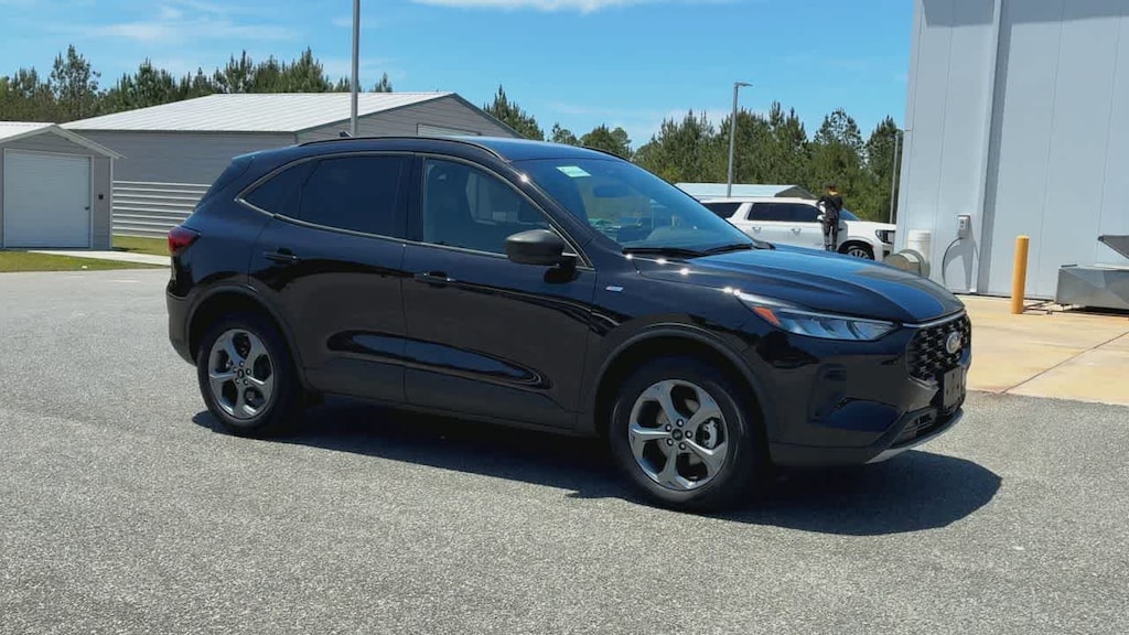 Used 2025 Ford Escape ST-Line