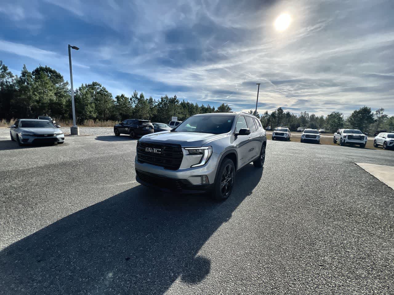 2026 GMC Acadia Elevation's photo