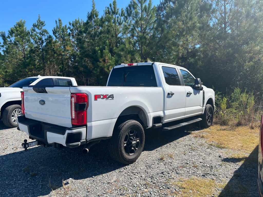 2024 Ford F-250 XL photo 2