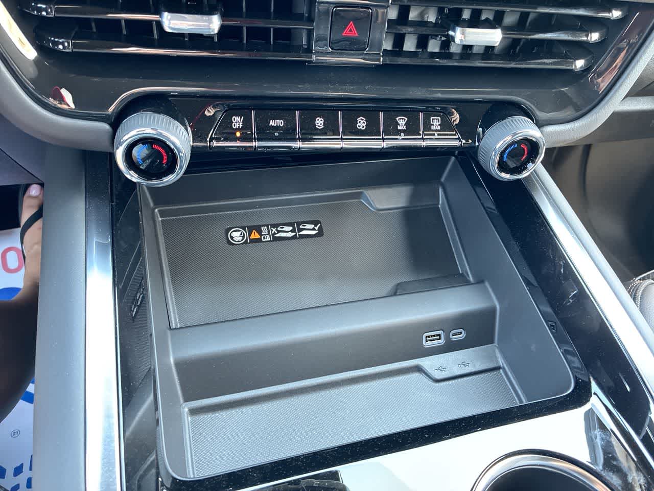 2026 Chevrolet Tahoe High Country - Photo 18