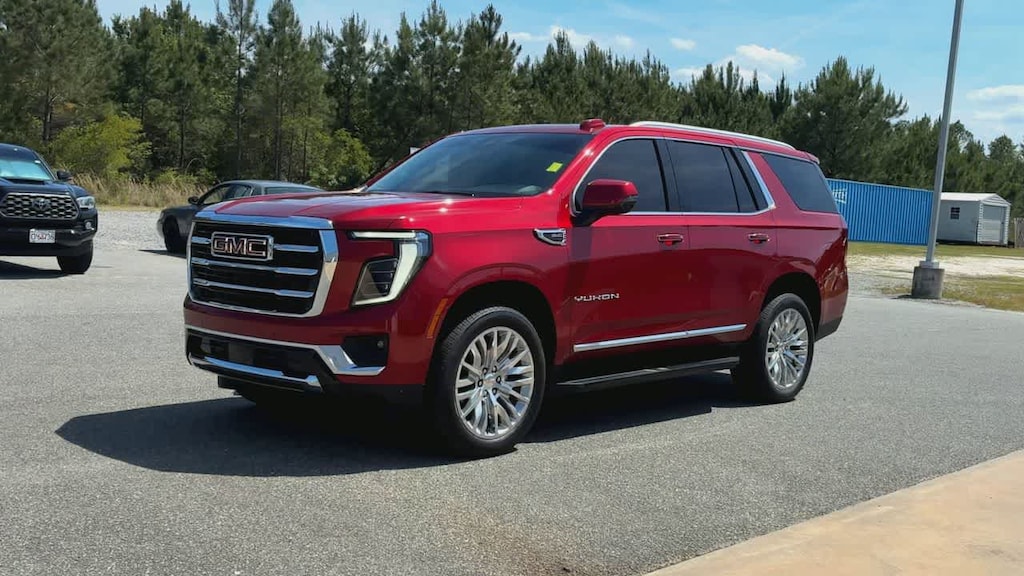 Used 2025 GMC Yukon Elevation SUV