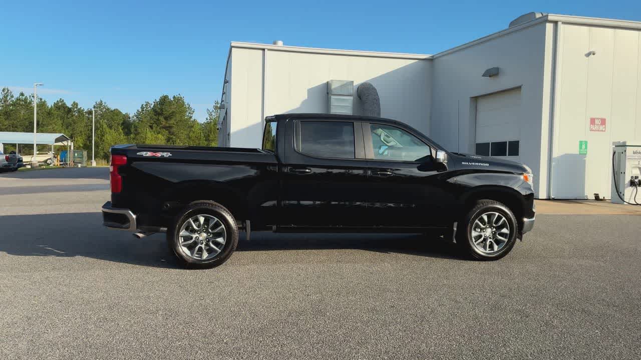 2026 Chevrolet Silverado 1500 LT - Photo 9