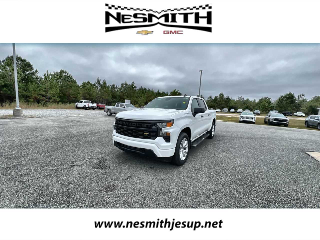 2024 Chevrolet Silverado 1500 Custom's photo