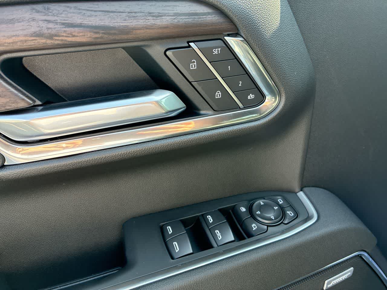 2026 GMC Sierra 1500 SLT - Photo 23