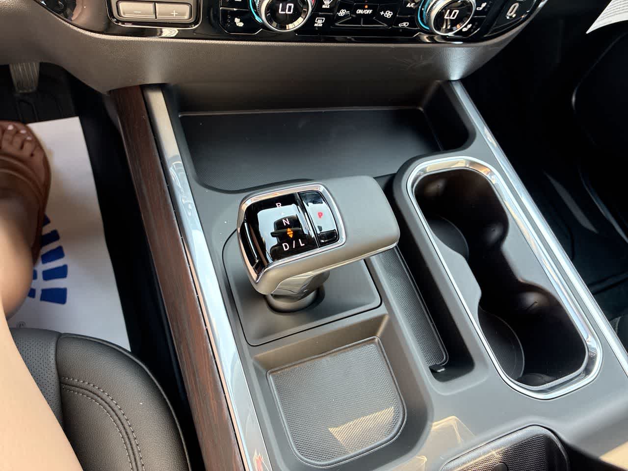 2026 GMC Sierra 1500 SLT - Photo 16