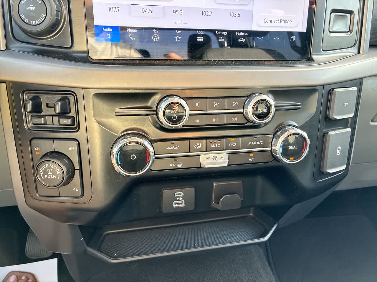 2024 Ford F-150 XLT - Photo 17