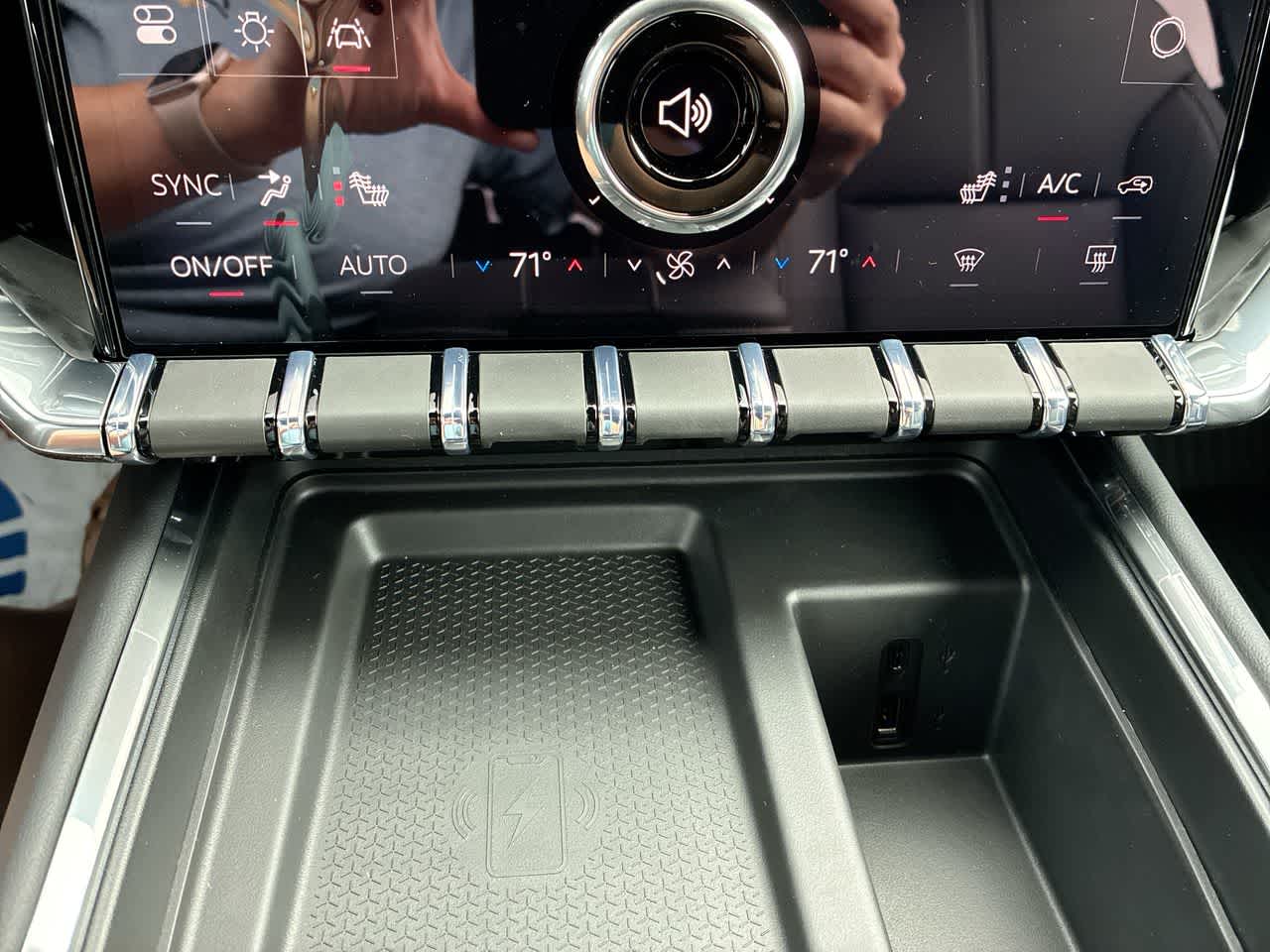 2027 GMC Acadia Elevation - Photo 18