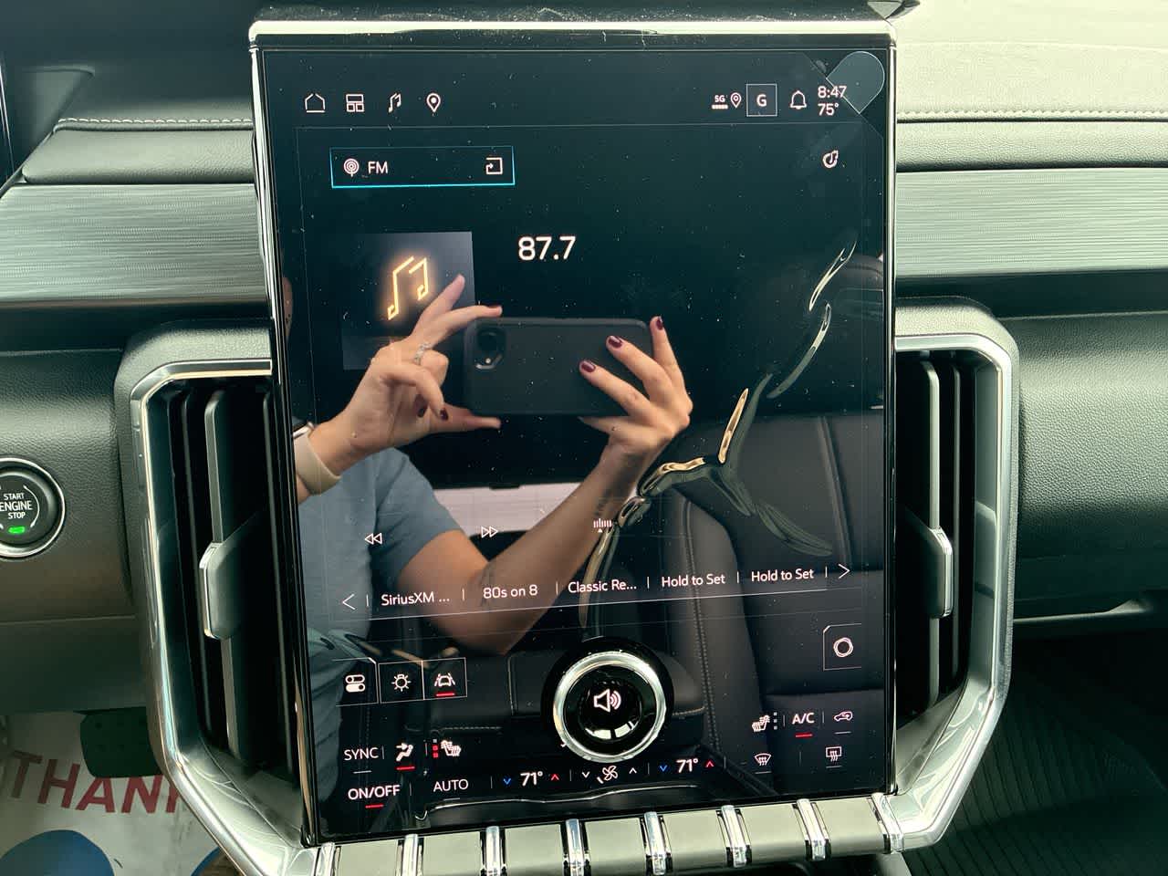 2027 GMC Acadia Elevation - Photo 13