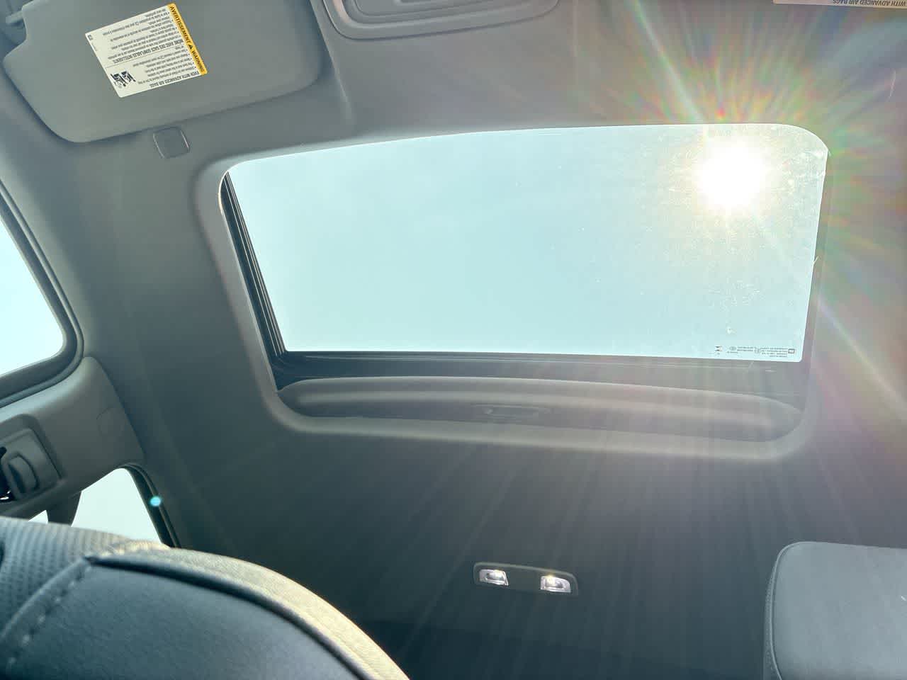 2026 GMC Sierra 1500 SLT - Photo 19