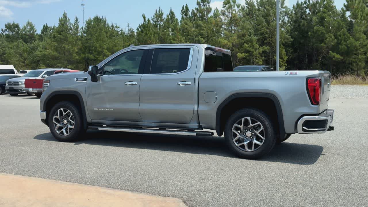 2026 GMC Sierra 1500 SLT - Photo 6