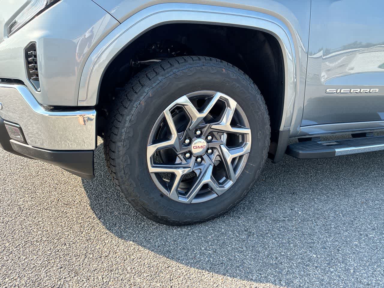 2026 GMC Sierra 1500 SLT - Photo 33