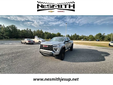 2026 GMC Canyon Elevation Truck