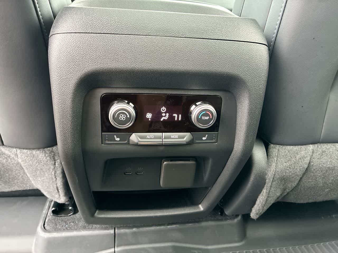 2027 GMC Acadia Elevation - Photo 22