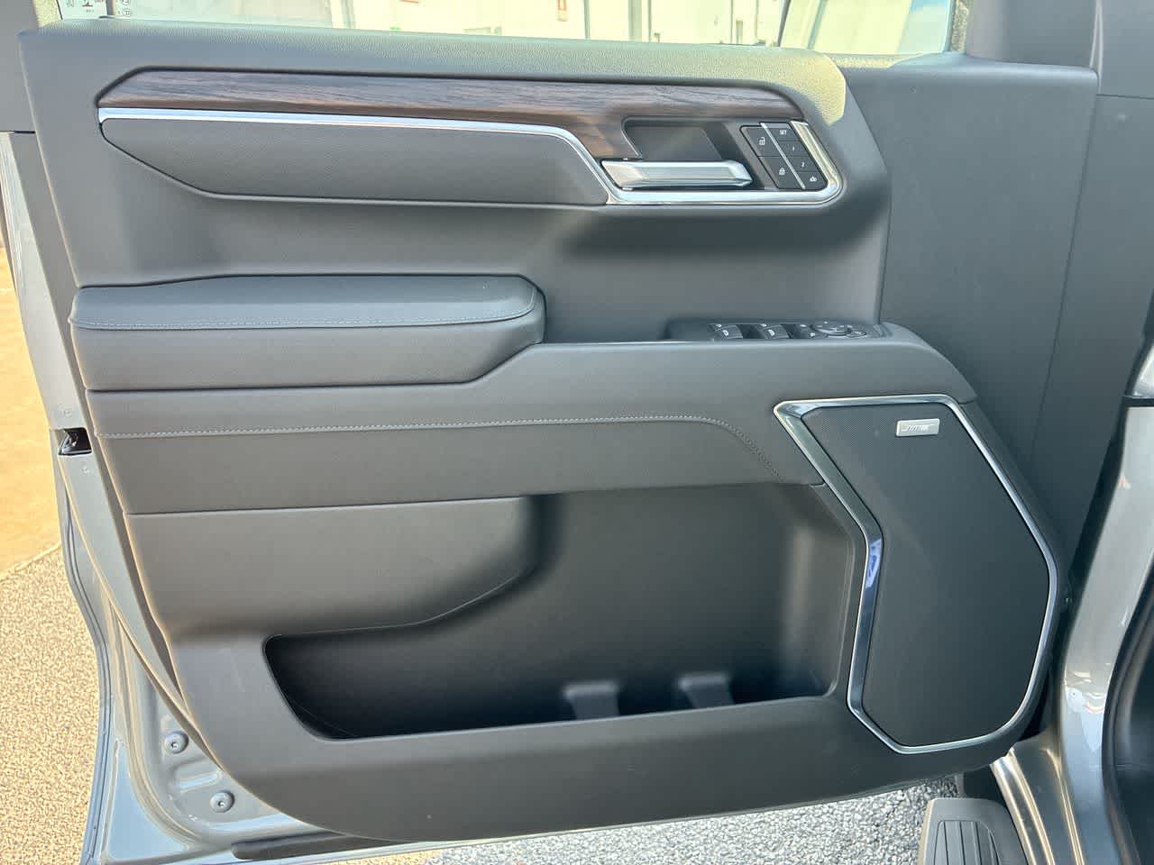 2026 GMC Sierra 1500 SLT - Photo 22