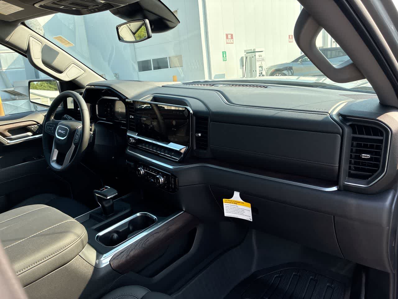 2026 GMC Sierra 1500 SLT - Photo 29