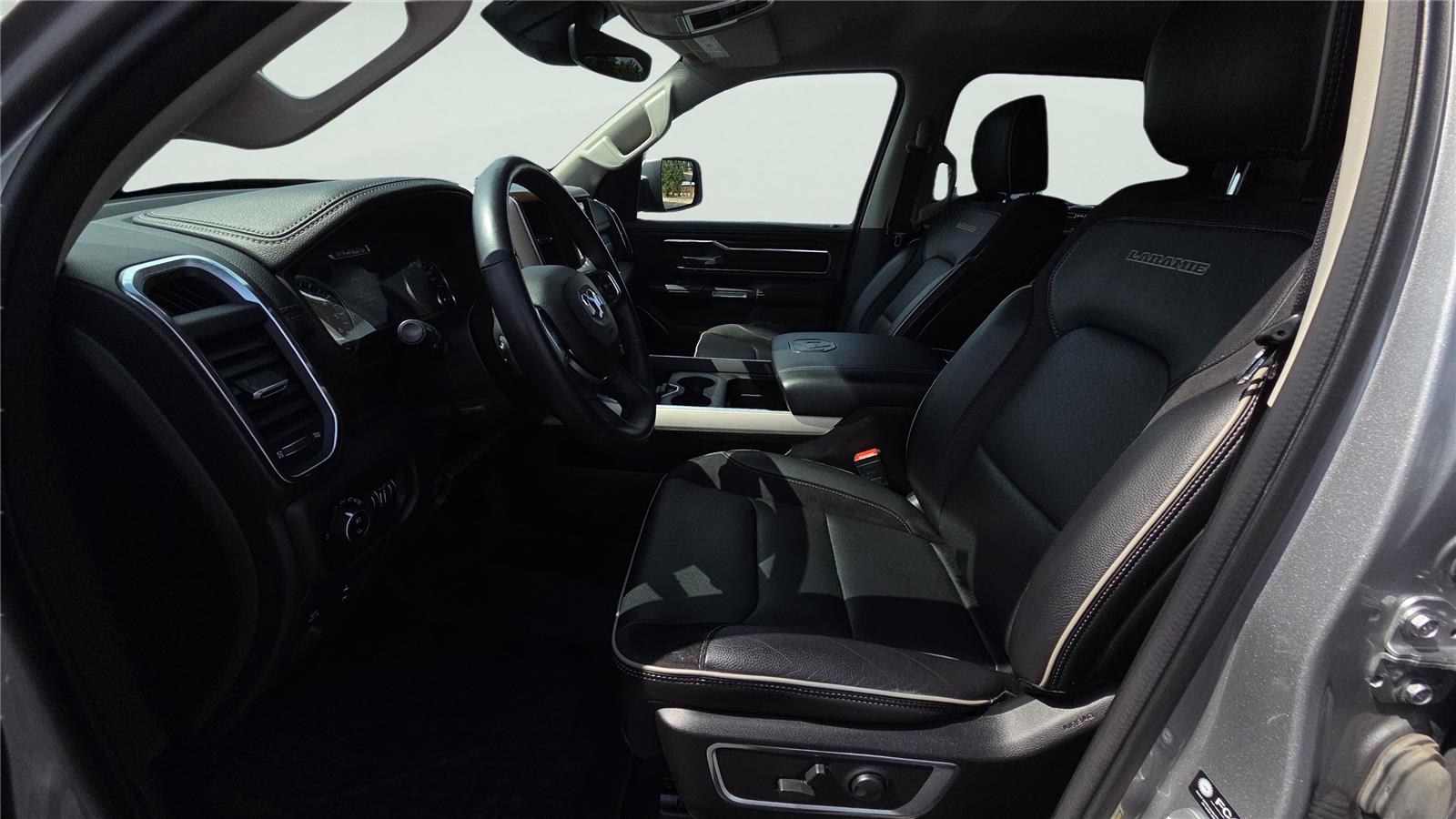 2022 Ram 1500 Laramie photo 3